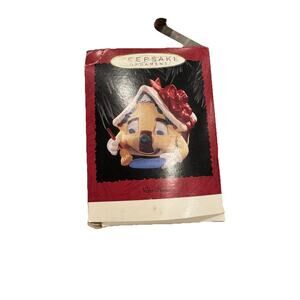 Vintage 1995 Hallmark Keepsake Ornament New Home Happy New Home , Collectors